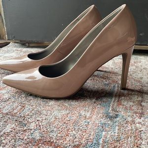 Worthington Nude Stiletto